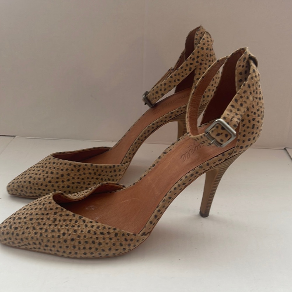 Madewell pointed strapped heels